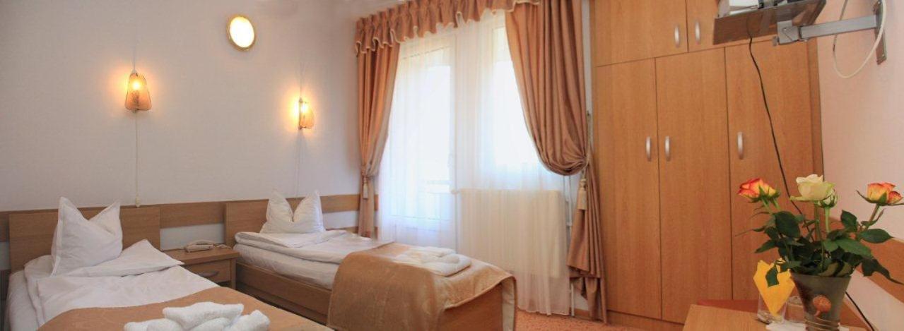 Hotel Hefaistos - Sovata Bagian luar foto