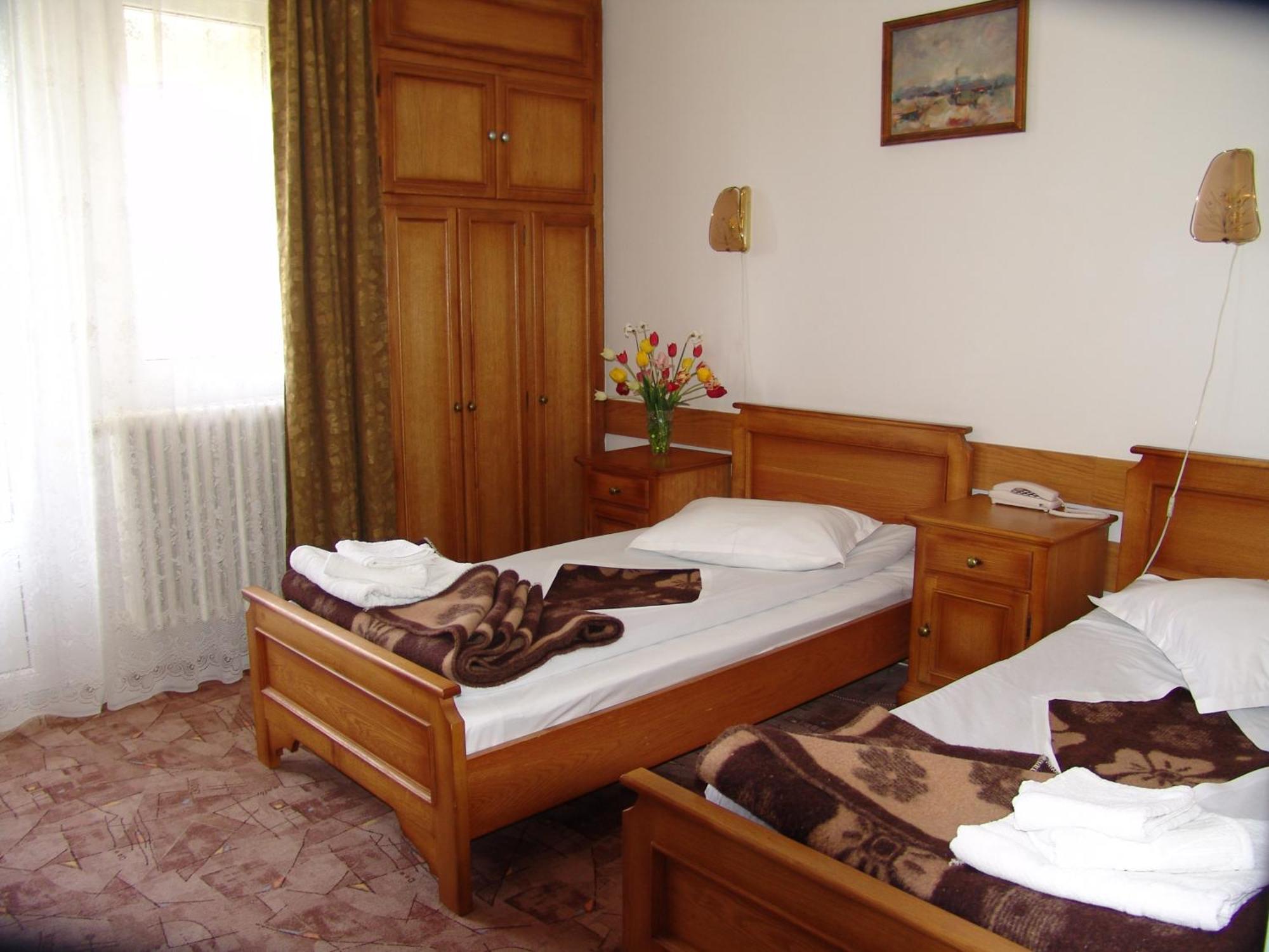 Hotel Hefaistos - Sovata Bagian luar foto